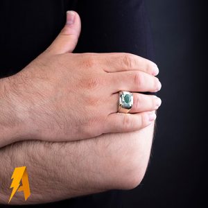 انگشتر زمرد زامبیا معدنی کد ۶۷۲۸