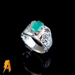 انگشتر نقره زمرد معدنی زامبیا کد ۴۷۳۷