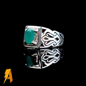 انگشتر دستساز نقره زمرد معدنی زامبیا کد ۷۸۹۵