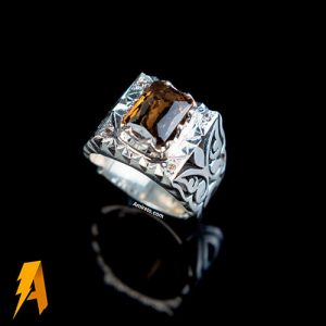 انگشتر دستساز نقره کوارتز دودی کد ۸۷۱۷
