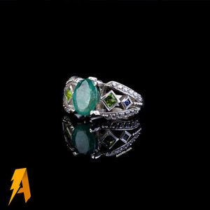 انگشتر نقره مردانه طراحی فوق العاده زمرد زامبیا معدنی افریقایی کد ۳۱۵۱