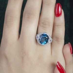 انگشتر زنانه نقره توپاز طبیعی کد ۱۱۱۵۴