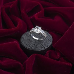 انگشتر زنانه نقره باگت کد ۱۱۱۶۳