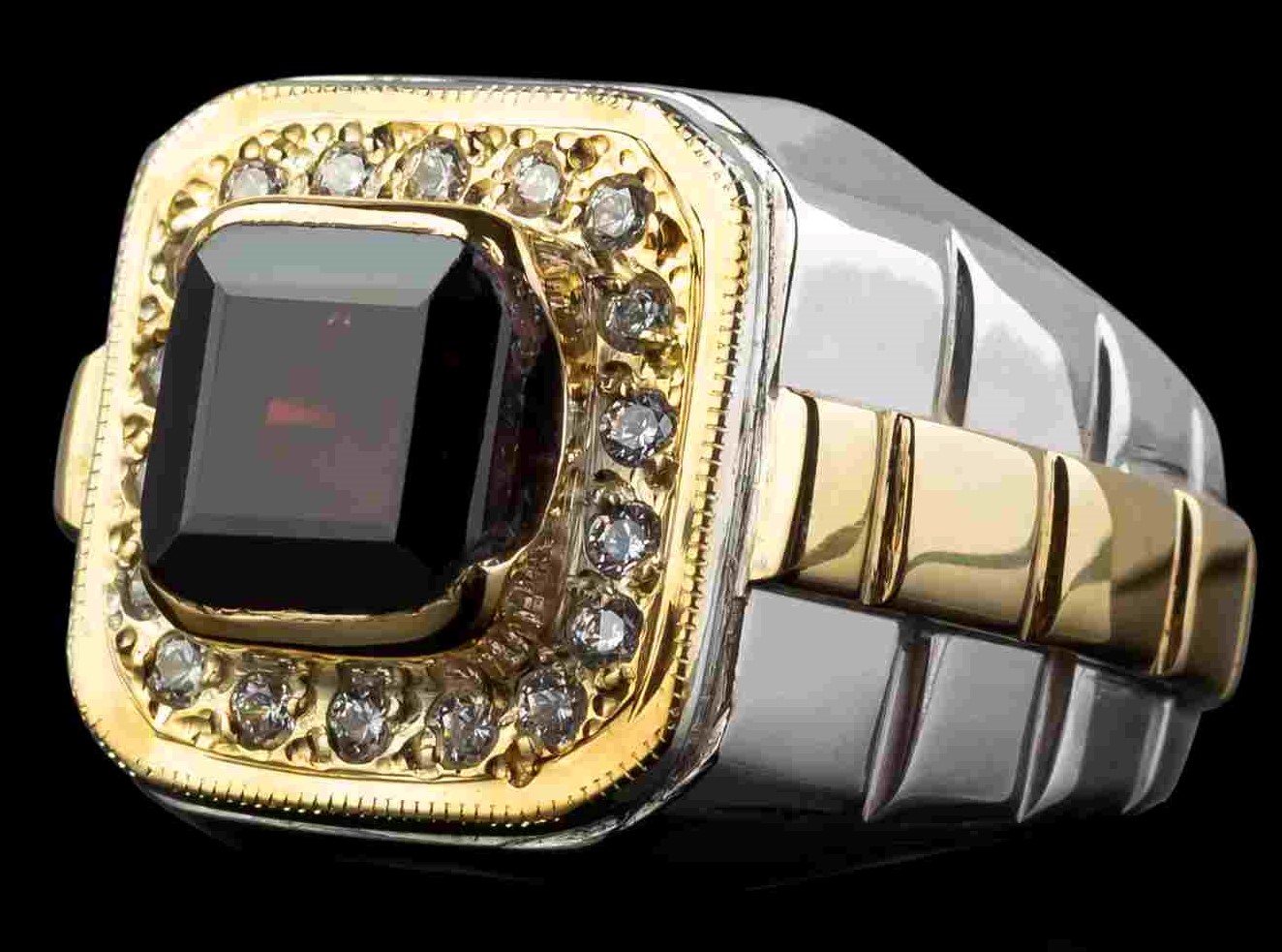 انگشتر تورمالین