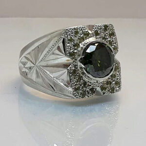 انگشتر نقره موزانایت سبز روسی سبز کد 11491