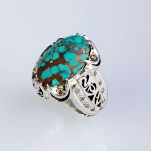 انگشتر مردانه اسپرت فیروزه نیشابوری با مخراج های الماس طبیعی آفریقایی کد ۱۱۴۳۲