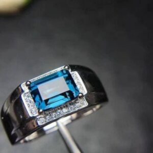 انگشتر توپاز طبیعی مخراج الماس طبیعی کد ۱۱۵۸۹