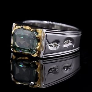 انگشتر موزانایت سبز نقره کد ۱۱۶۹۹