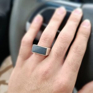 انگشتر عقیق مشکی مردانه کد ۱۱۷۱۸