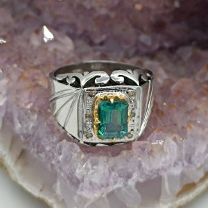 انگشتر توپاز سبز کد ۱۱۷۲۴