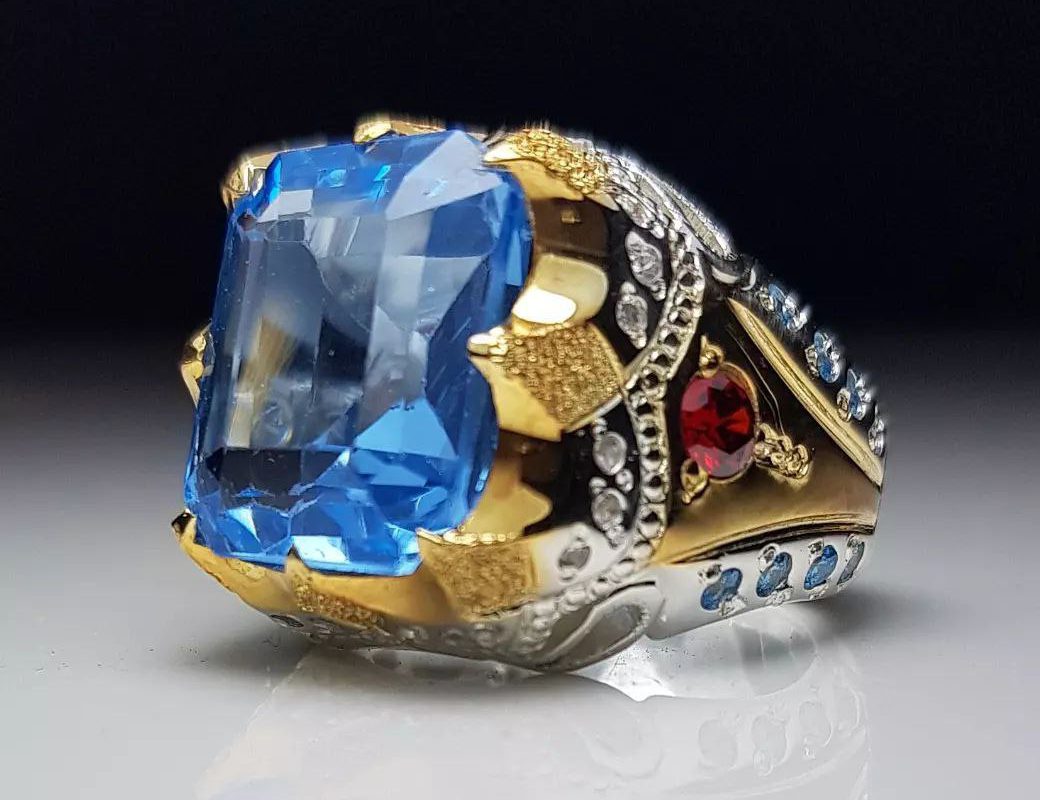 انگشتر توپاز