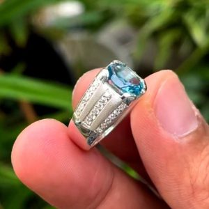 انگشتر توپاز مردانه آبی کد ۱۱۹۹۰