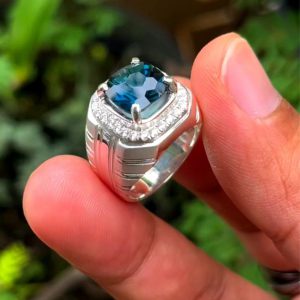 انگشتر توپاز مردانه آبی کد ۱۱۹۹۳