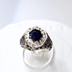 انگشتر یاقوت کبود مردانه کد ۱۲۰۵۵