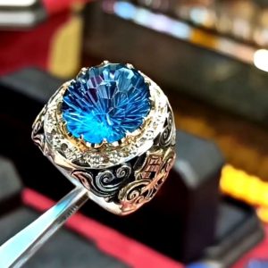 انگشتر توپاز آبی مردانه کد ۱۲۰۹۸