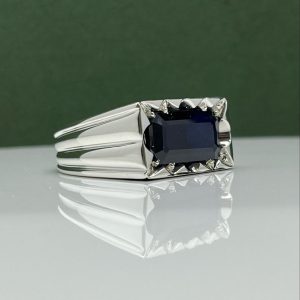 انگشتر یاقوت کبود مردانه کد ۱۲۱۵۶