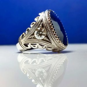 انگشتر یاقوت کبود کد ۱۲۱۶۰