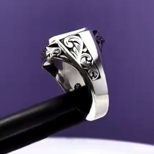 انگشتر یاقوت کبود کد ۱۲۱۷۷